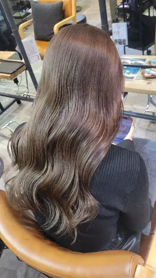 ロング カラー シェル🦋 【韓国風】のヘアスタイル