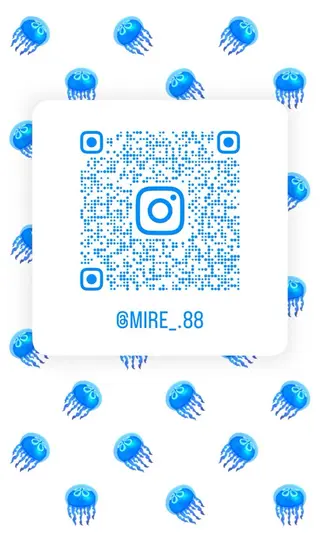 AMRITA omotesando所属・艶ｶﾗｰ･:*個性派 ﾈｲﾙ🦋mire-のネイルデザイン