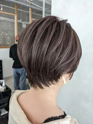 ショート 🪞ハイトーン特化 🪞KEISUKEのヘアスタイル