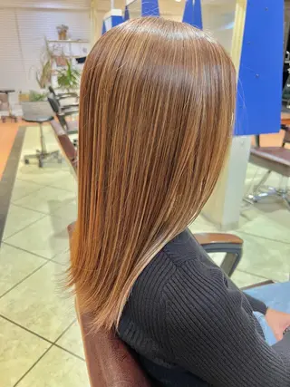 ロング カラー 石井 佑樹のヘアスタイル