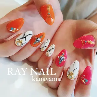 ネイル Arowa 伊田のネイルデザイン