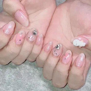 ネイル haleyume所属・shino🌟 痛ネイルのネイルデザイン