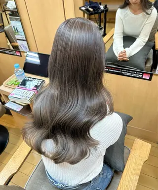 ロング カラー 🎀井田 愛梨 /ツヤ感カラー🎀のヘアスタイル