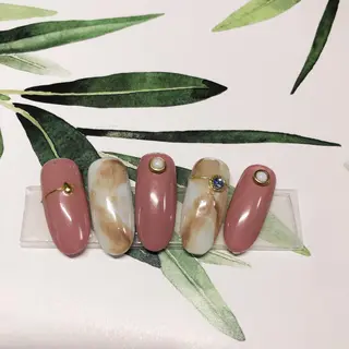 ネイル 奥園 良恵のネイルデザイン