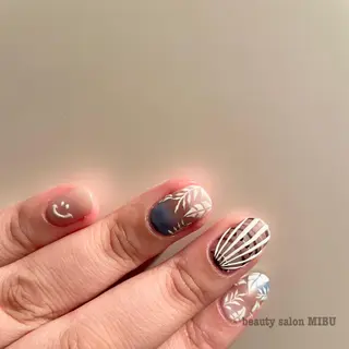 ネイル Sunny.Roa fujiのネイルデザイン