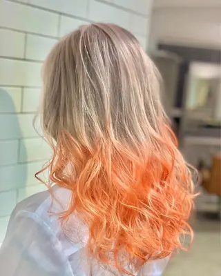 ミディアム カラー ヘアアレンジ 髪質改善×ハイトーン 中田啄也のヘアスタイル