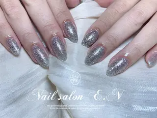 ネイル E.N🦋 長さ出し/持ち込みのネイルデザイン
