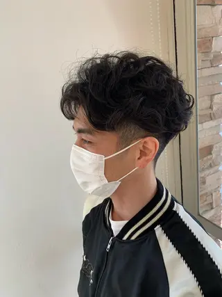 パーマ メンズ 柴田 結衣のヘアスタイル