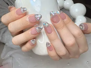 セミロング ビューティーフル Aのネイルデザイン