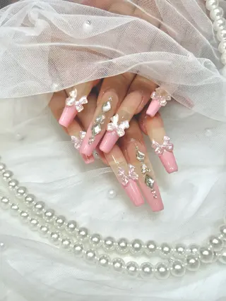 ネイル 【Laule‘a 】のネイルデザイン