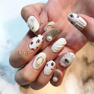 ネイル UrakoNail 《nail》のネイルデザイン