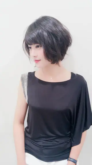 ショート ミディアム カラー パーマ ヘアアレンジ ウプエステティック所属・韓国肌管理 ウプエステティックのエステ・リラクイメージ