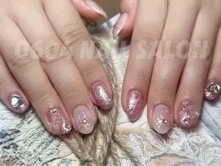 ネイル ishiro 🍂のネイルデザイン