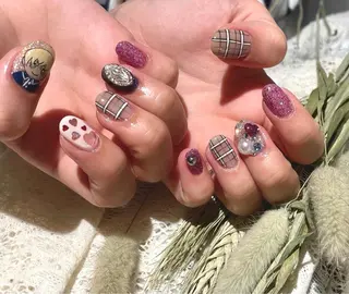 ショート m kaori𓃟のネイルデザイン