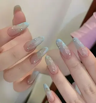 ネイル 相沢 さやかのネイルデザイン