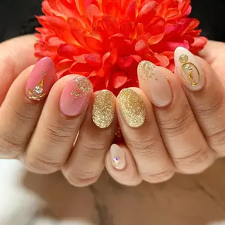 ネイル 菅野 愛花のネイルデザイン