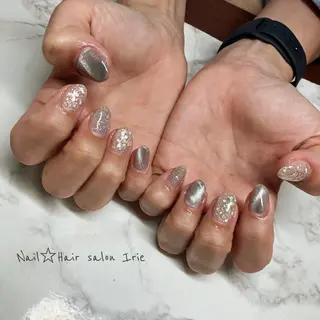 ネイル Hair salon Irie所属・與儀 知佳のネイルデザイン