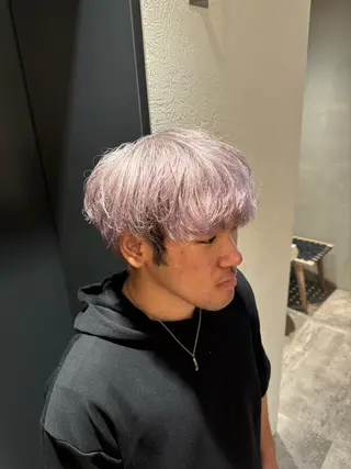 カラー メンズ ブリーチ/パーマ特化 片平和寿のヘアスタイル