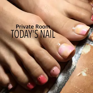 ネイル Private salon TODAY'S NAIL所属・TODAY'S NAILのネイルデザイン