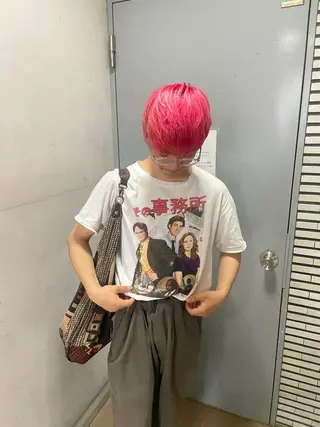 メンズ RIN／韓国ヘア レイヤーカットのヘアスタイル