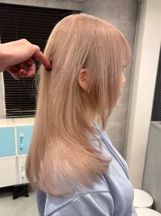 セミロング ケアブリーチ🌟 ♢WATARU♢のヘアスタイル