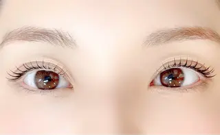 マツエク・マツパ 【パリジェンヌ・VLEDLASH専門店】FAST LASH表参道店所属・FASTLASH / koko🫧のマツエク・マツパデザイン