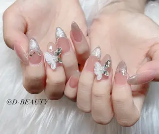 ネイル D-BEAUTY Nailsalonのネイルデザイン