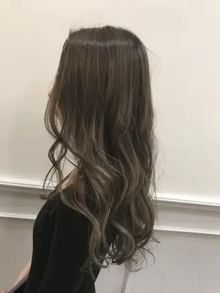 ロング カラー ひろせ かなのヘアスタイル