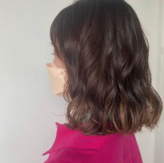 カラー 石田 菜月のヘアスタイル