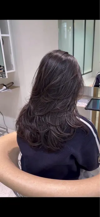 ロング COCONA/ORO モデル様募集中のヘアスタイル