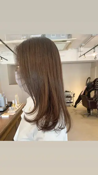 セミロング カラー 透明感/オリーブ/ グレージュ/YUKAのヘアスタイル