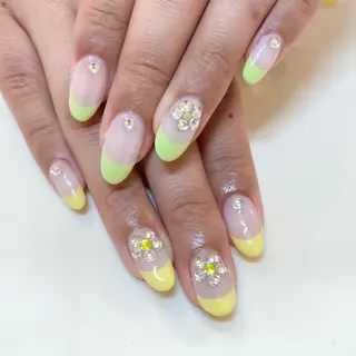 ネイル 藤原 みゆのネイルデザイン