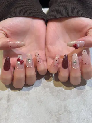 ネイル REINA .のネイルデザイン