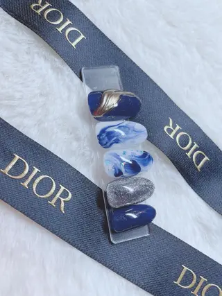 ネイル 頑張る女性の味方✴︎ M.i　nail ♡のネイルデザイン