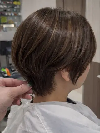 ショート KEITO/髪質改善 ／白髪ぼかしカラーのヘアスタイル