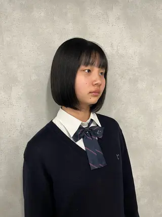 ミディアム anon Loemのヘアスタイル