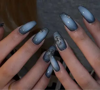 ネイル Chisa Nail Studio所属・チ サのネイルデザイン