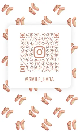 ネイル R'well所属・はばすみれ🎀ﾈｲﾙ 光ﾌｪｲｼｬﾙ ﾍｱのネイルデザイン