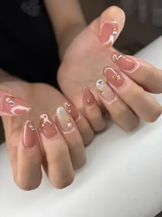 ショート 浅草eknail 🖤EMIRIのネイルデザイン
