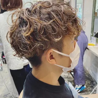 ショート パーマ メンズ Cocorokara所属・カナザワ アリッサのヘアスタイル