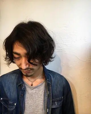 ミディアム パーマ メンズ SALOWIN新宿三丁目East3階所属・佐々木悠人/新宿/ ショートヘア/メンズのヘアスタイル