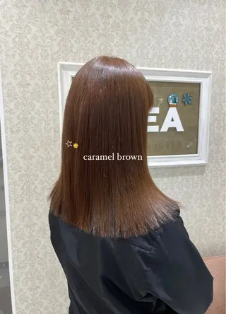 ミディアム カラー 暖色カラー/ブリーチ なしカラー/艶カラーのヘアスタイル