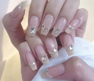 ネイル VIVIAN エイのネイルデザイン