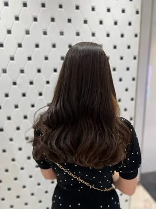 ロング カラー コテ巻き風パーマ 銀座RINOSEのヘアスタイル