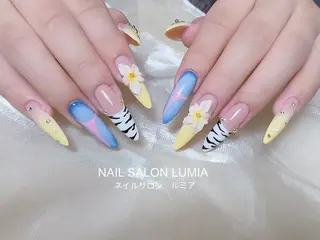 ネイル ネイルサロン ルミア Lumia 店長のネイルデザイン