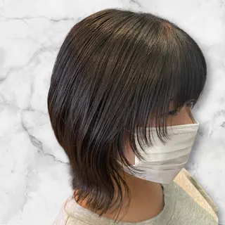 ショート セルバ所属・HIRORO ブリーチ/ハイトーンのヘアスタイル