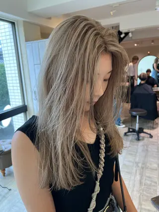 ロング カラー 似合わせ/ブリーチ カラー.岡田友仁のヘアスタイル