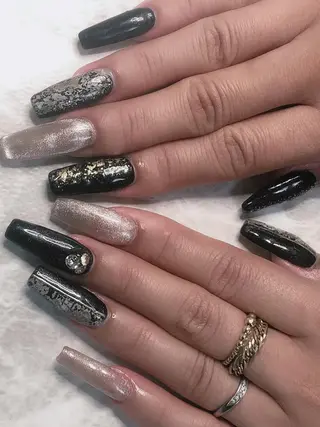 ネイル L'ea  Rose レア・ローズのネイルデザイン