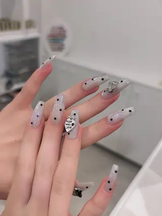 ネイル 名古屋ワンホンネイル 沙理亜のネイルデザイン