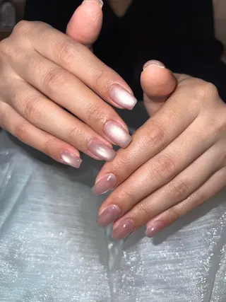 ネイル Annailsalon所属・アキ ちゃんのネイルデザイン